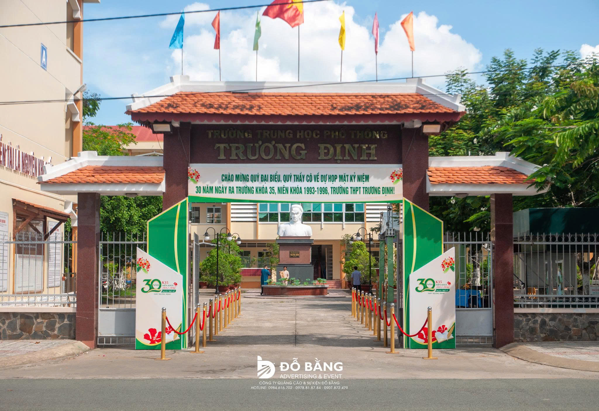 Cổng chào sự kiện A30